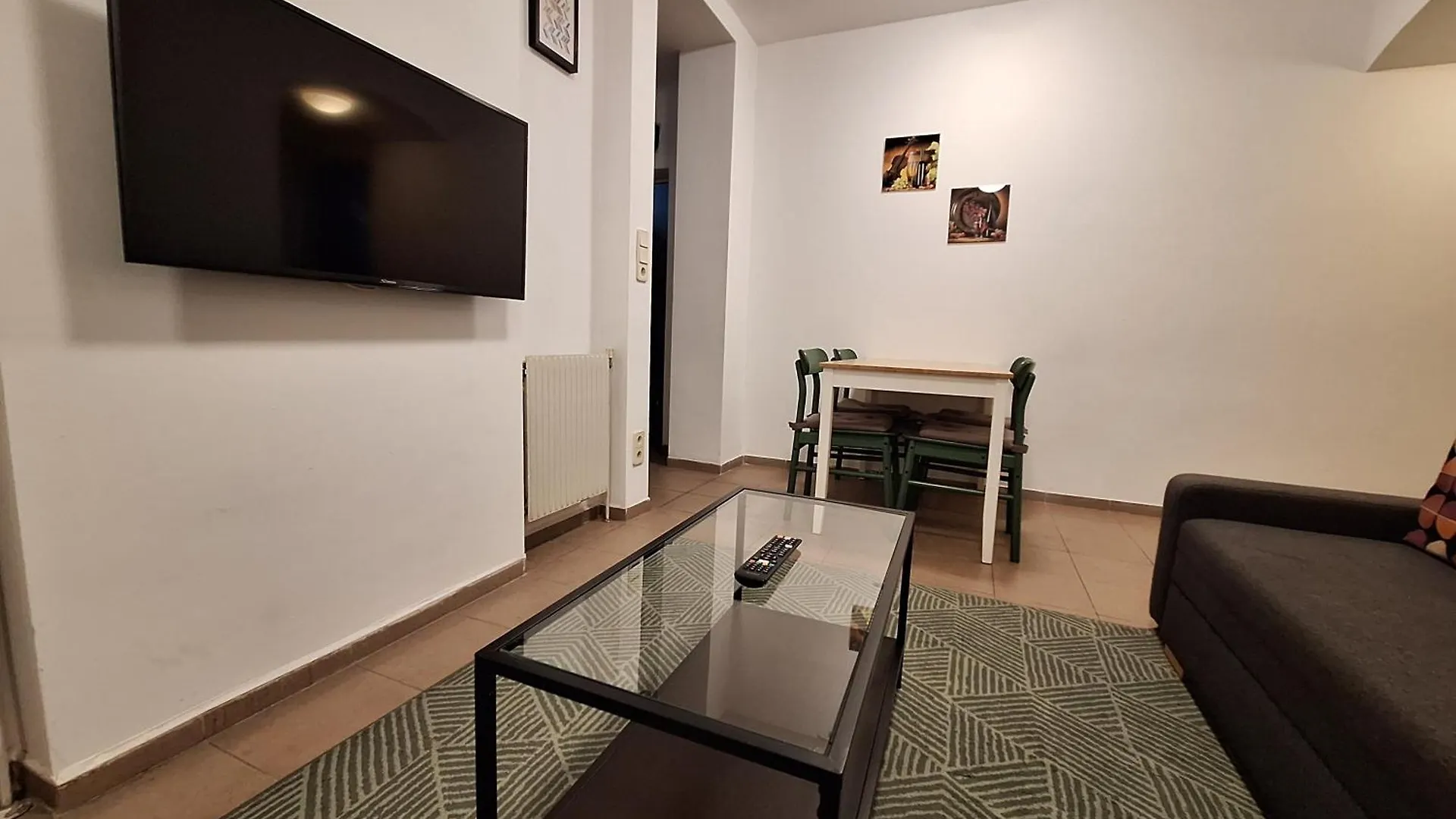 Urban Living Josefstadt - Roadhouse Apartments Vienna Aparthotel