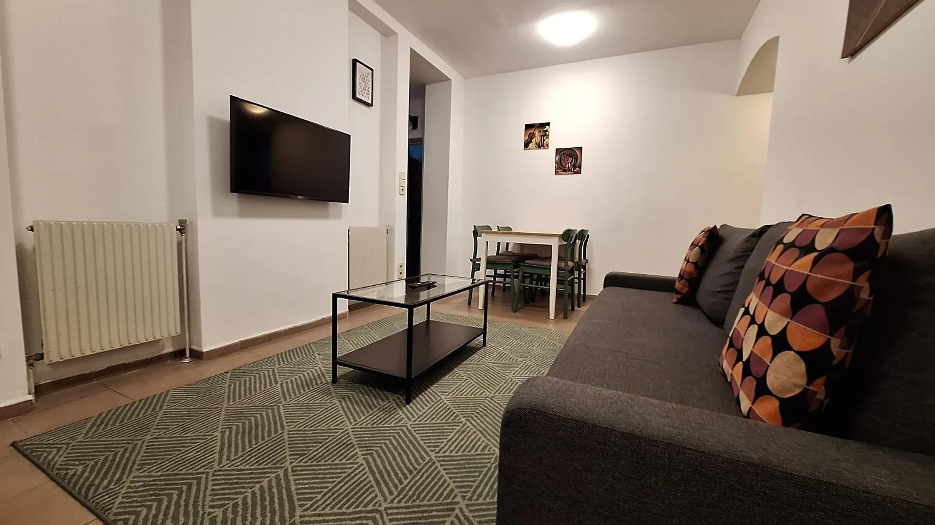 Aparthotel Urban Living Josefstadt - Roadhouse Apartments Vienna