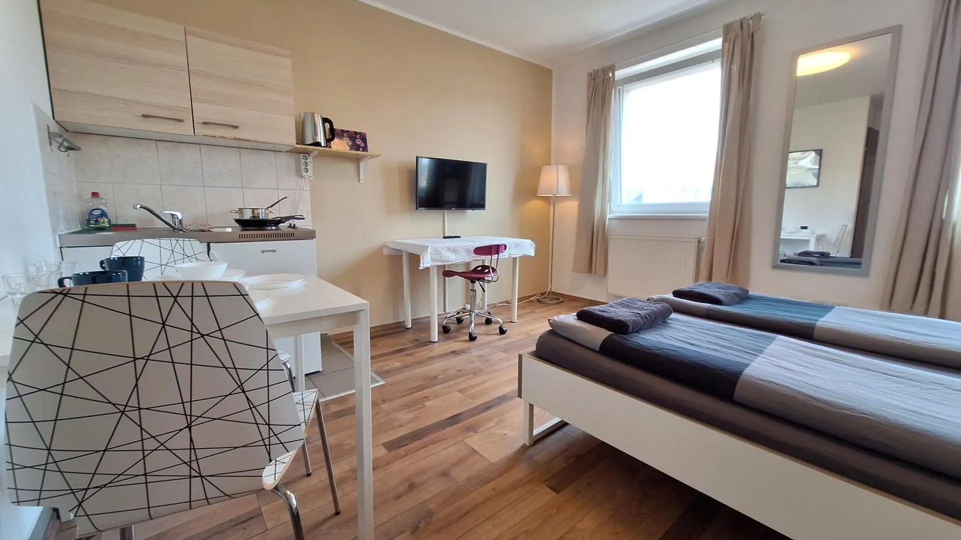 Urban Living Josefstadt - Roadhouse Apartments Vienna